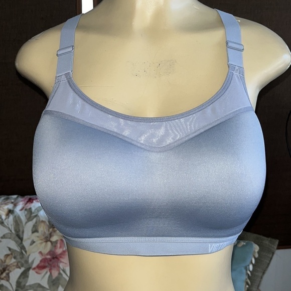 VICTORIA’S SECRET SPORT Gray Racerback Padded Wireless Max Support Bra US 34D - Picture 2 of 7